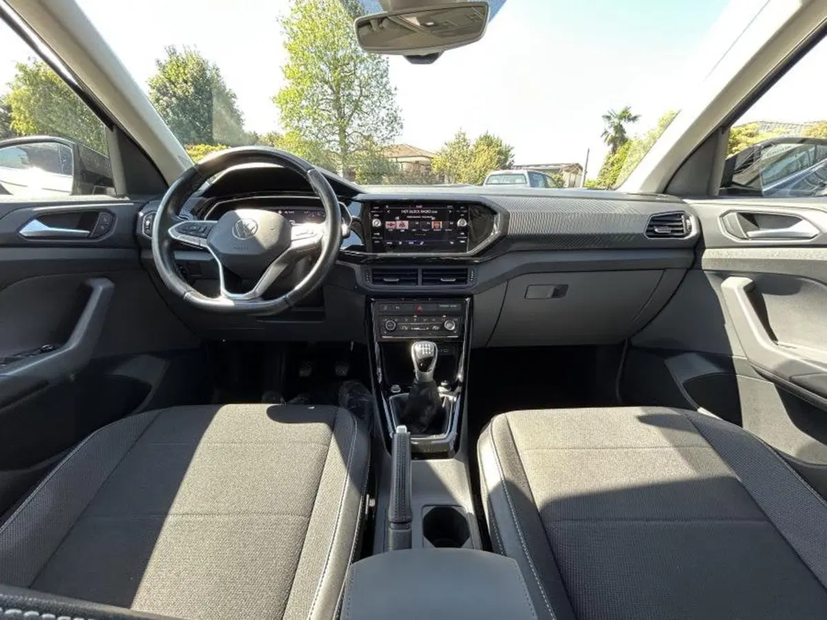 Volkswagen T-Cross usata a Cuneo (9)