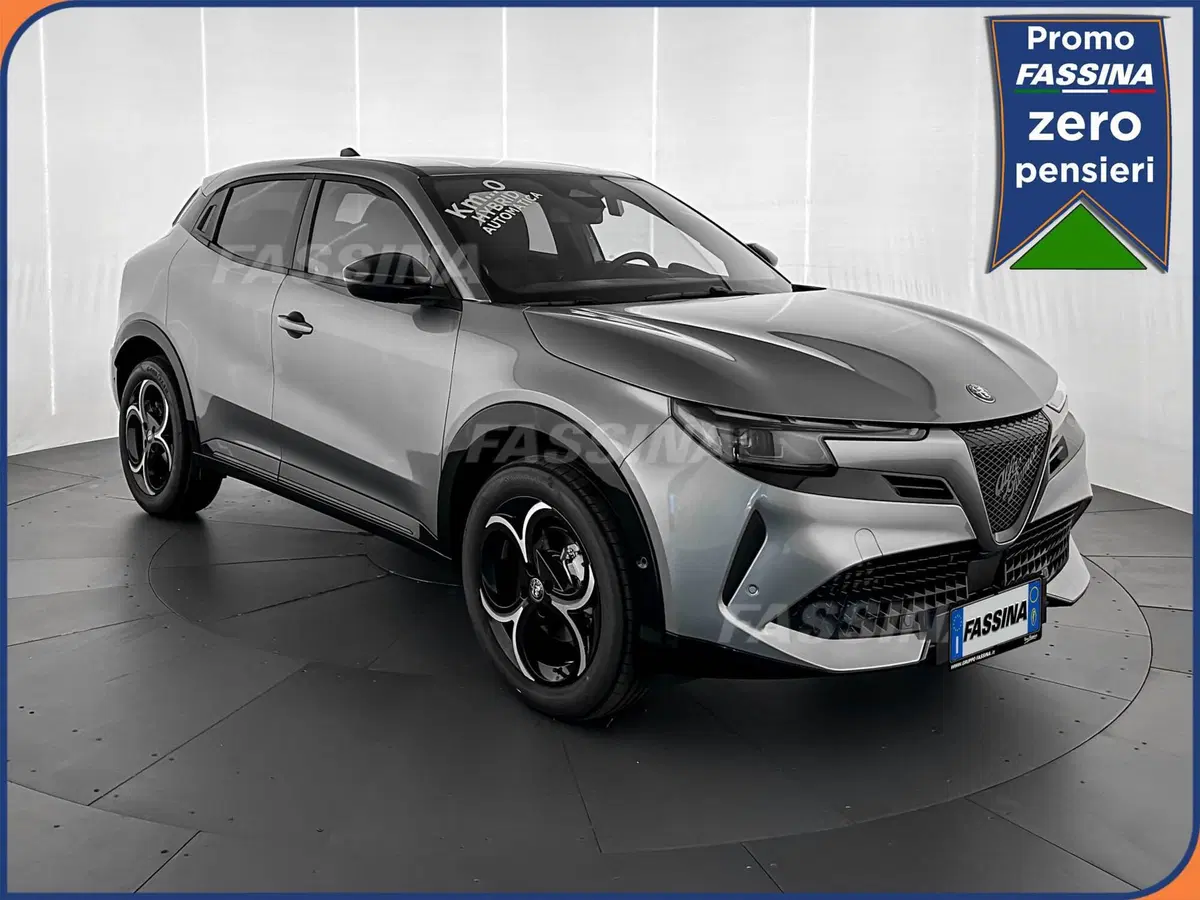 Alfa Romeo Junior nuova a Milano