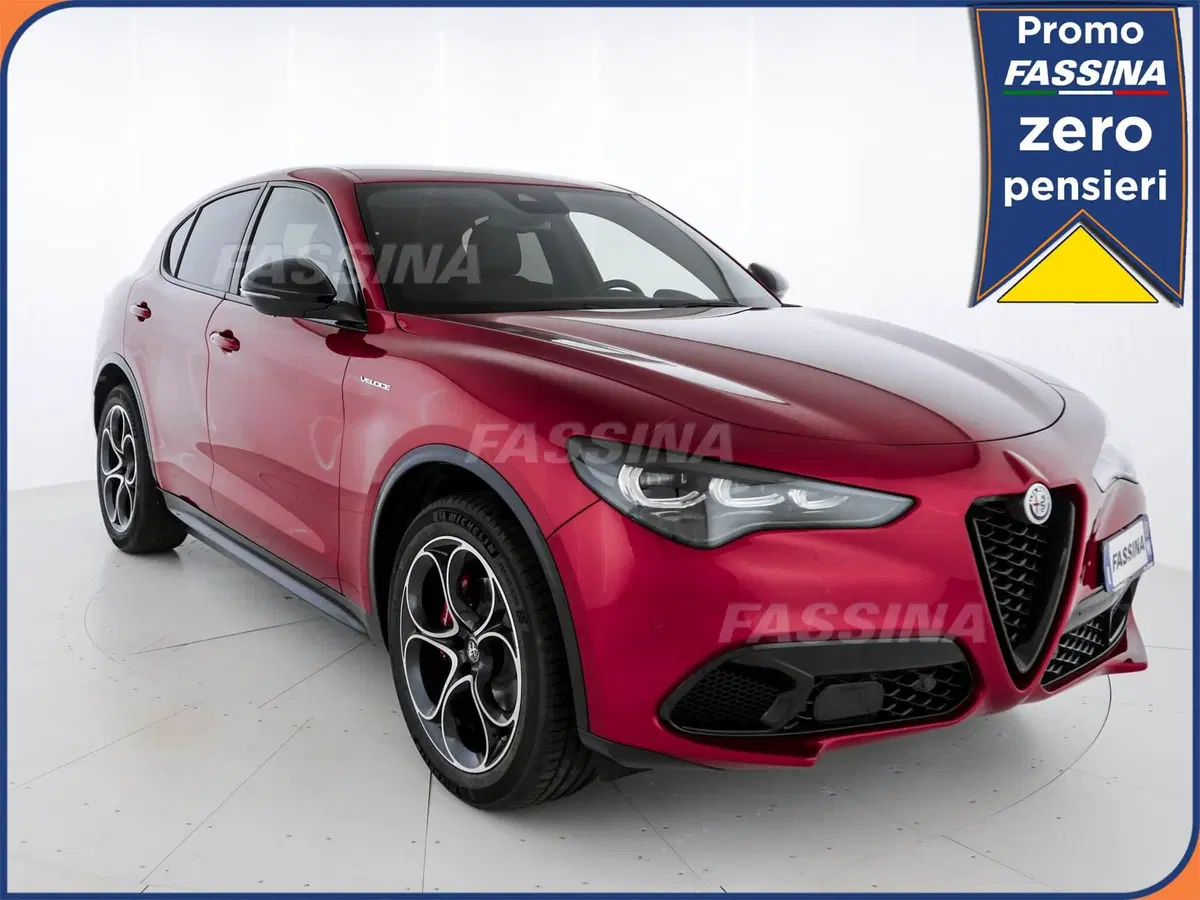 Alfa Romeo Stelvio nuova a Milano