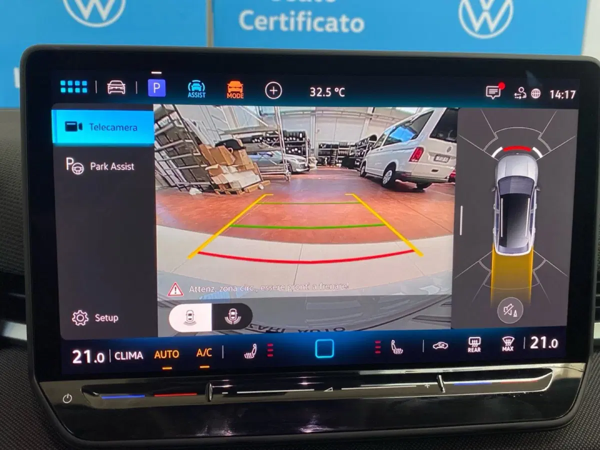 Volkswagen T-Roc nuova a Lodi (15)