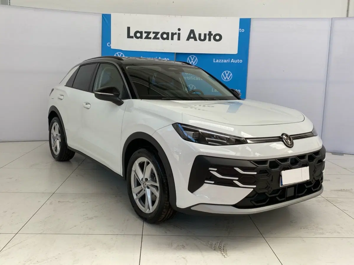 Volkswagen T-Roc nuova a Lodi (3)