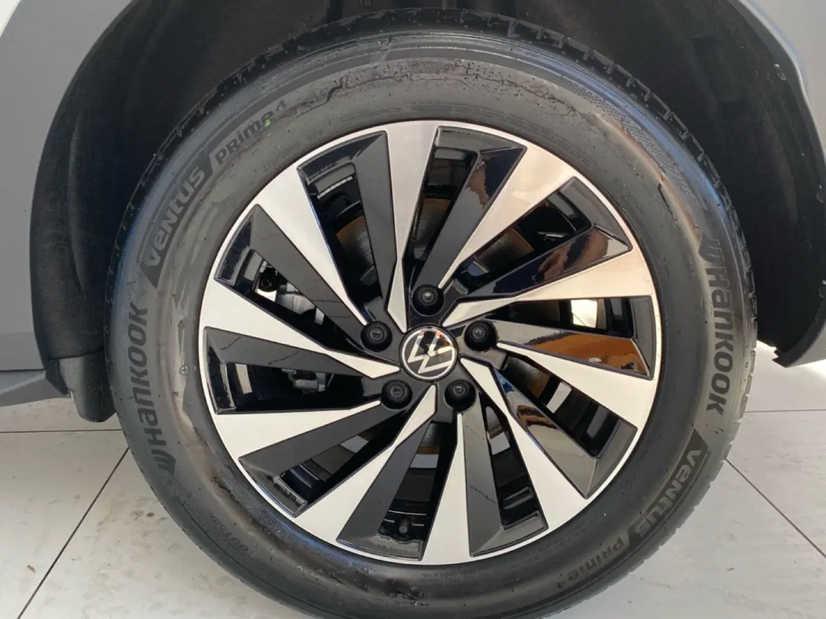 Volkswagen T-Roc nuova a Lodi (10)
