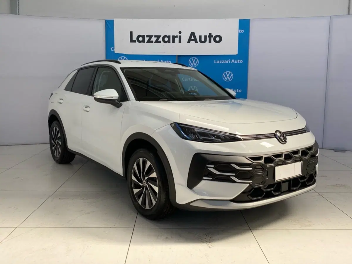 Volkswagen T-Roc nuova a Lodi (3)