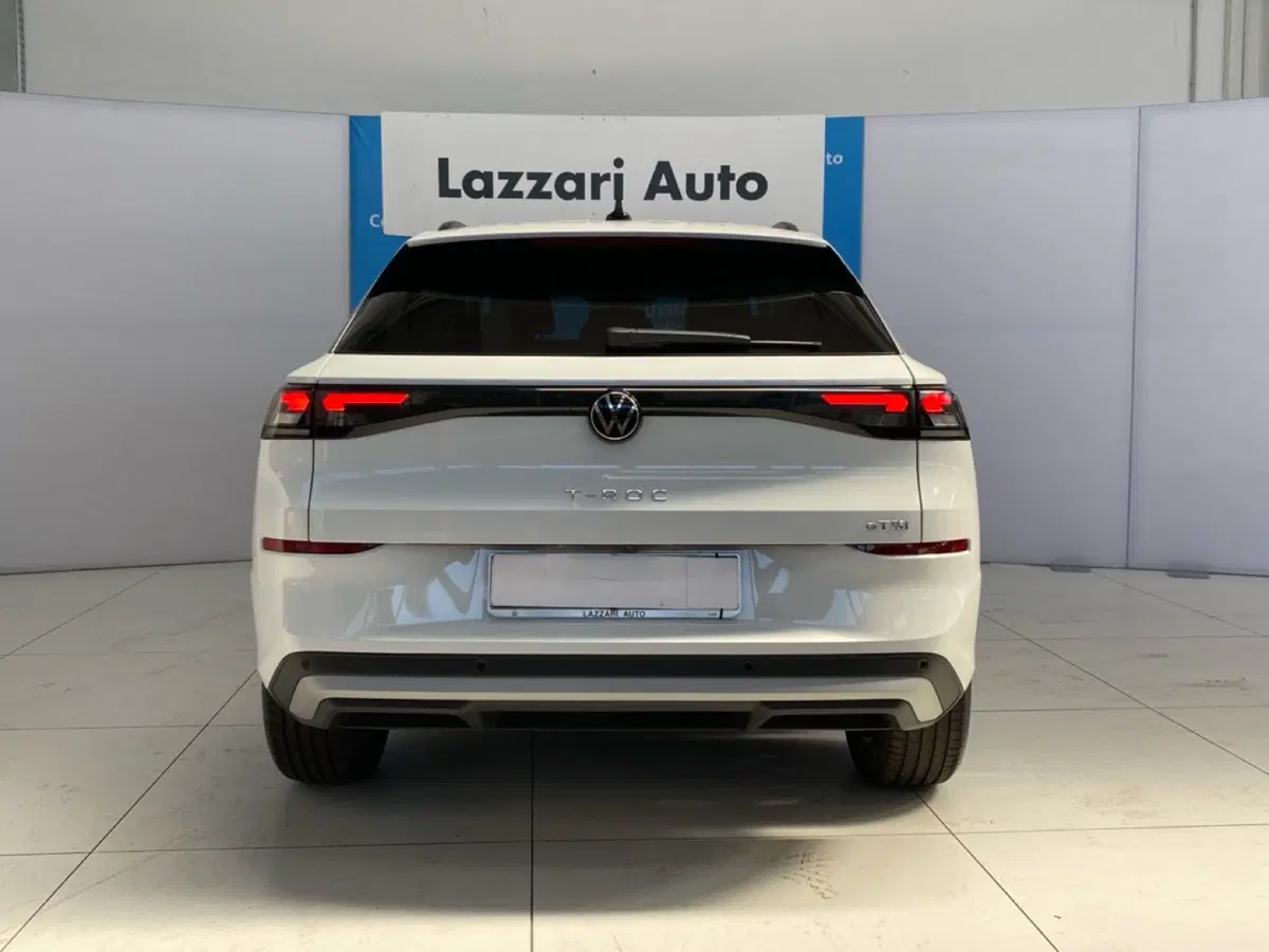Volkswagen T-Roc nuova a Lodi (5)