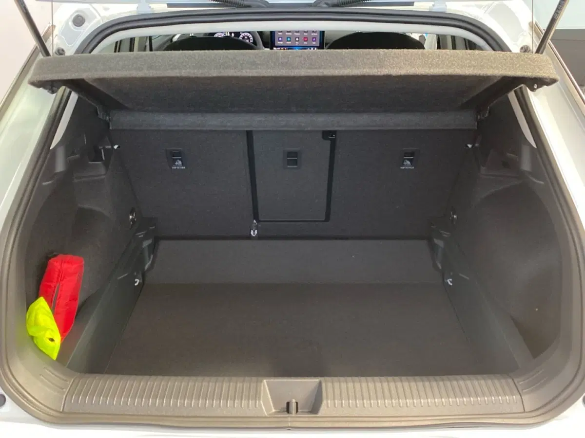 Volkswagen T-Roc nuova a Lodi (9)