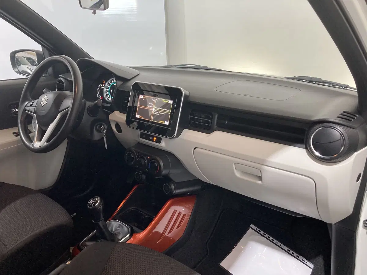 Suzuki Ignis usata a Barletta-Andria-Trani (17)