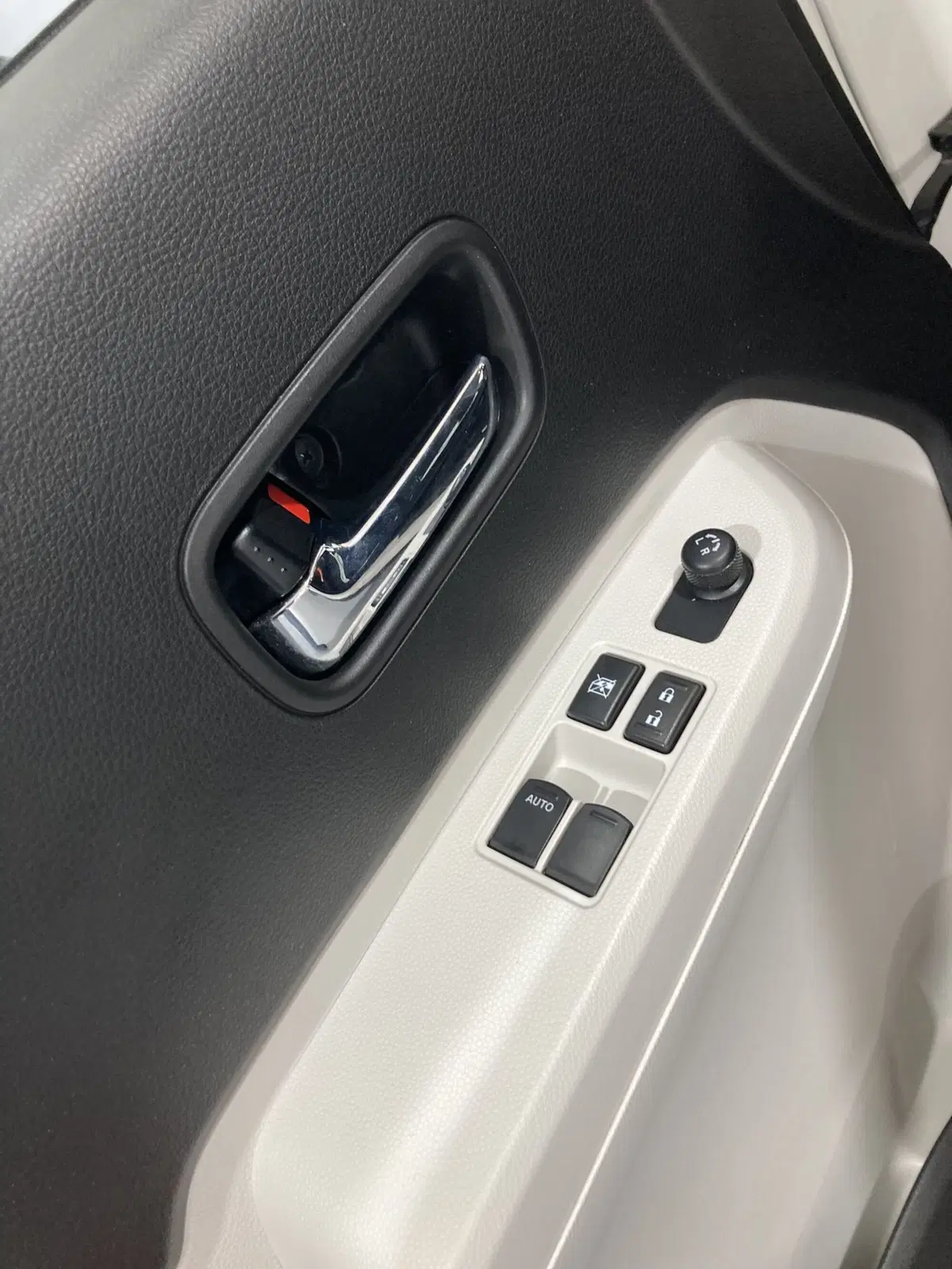 Suzuki Ignis usata a Barletta-Andria-Trani (9)
