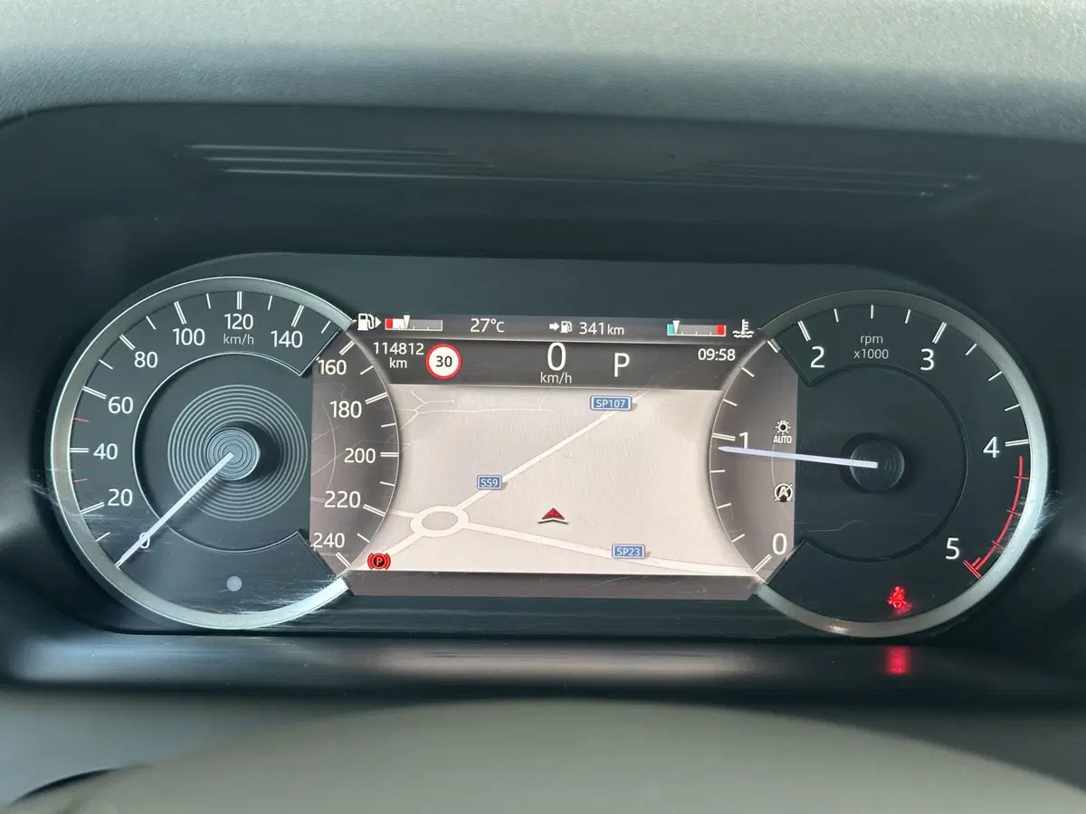Land Rover Discovery Sport usata a Lodi (10)