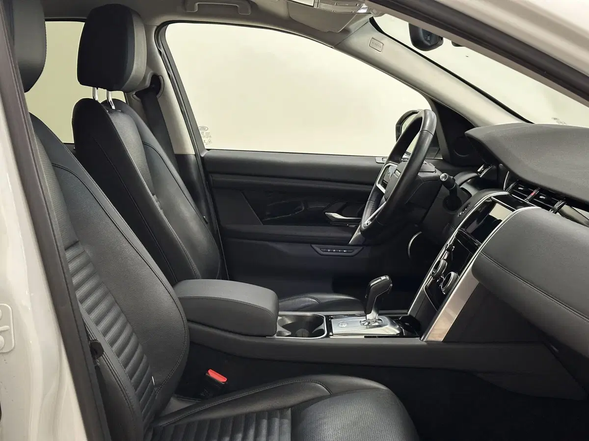 Land Rover Discovery Sport usata a Lodi (3)