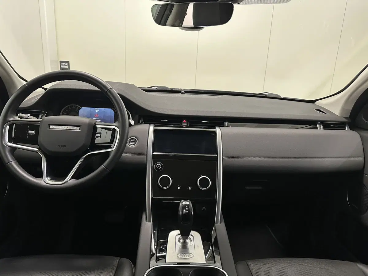 Land Rover Discovery Sport usata a Lodi (4)