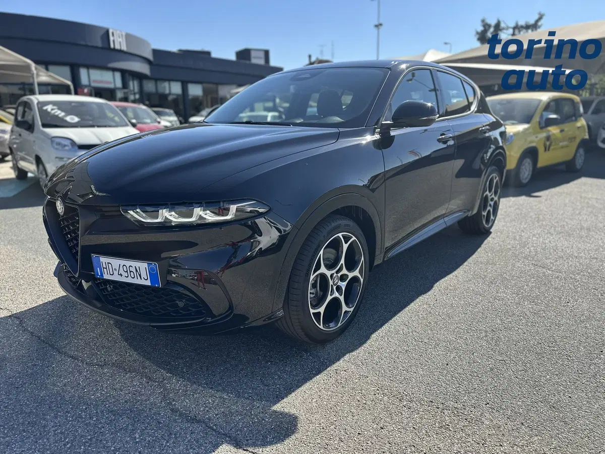 Alfa Romeo Tonale nuova a Torino (3)