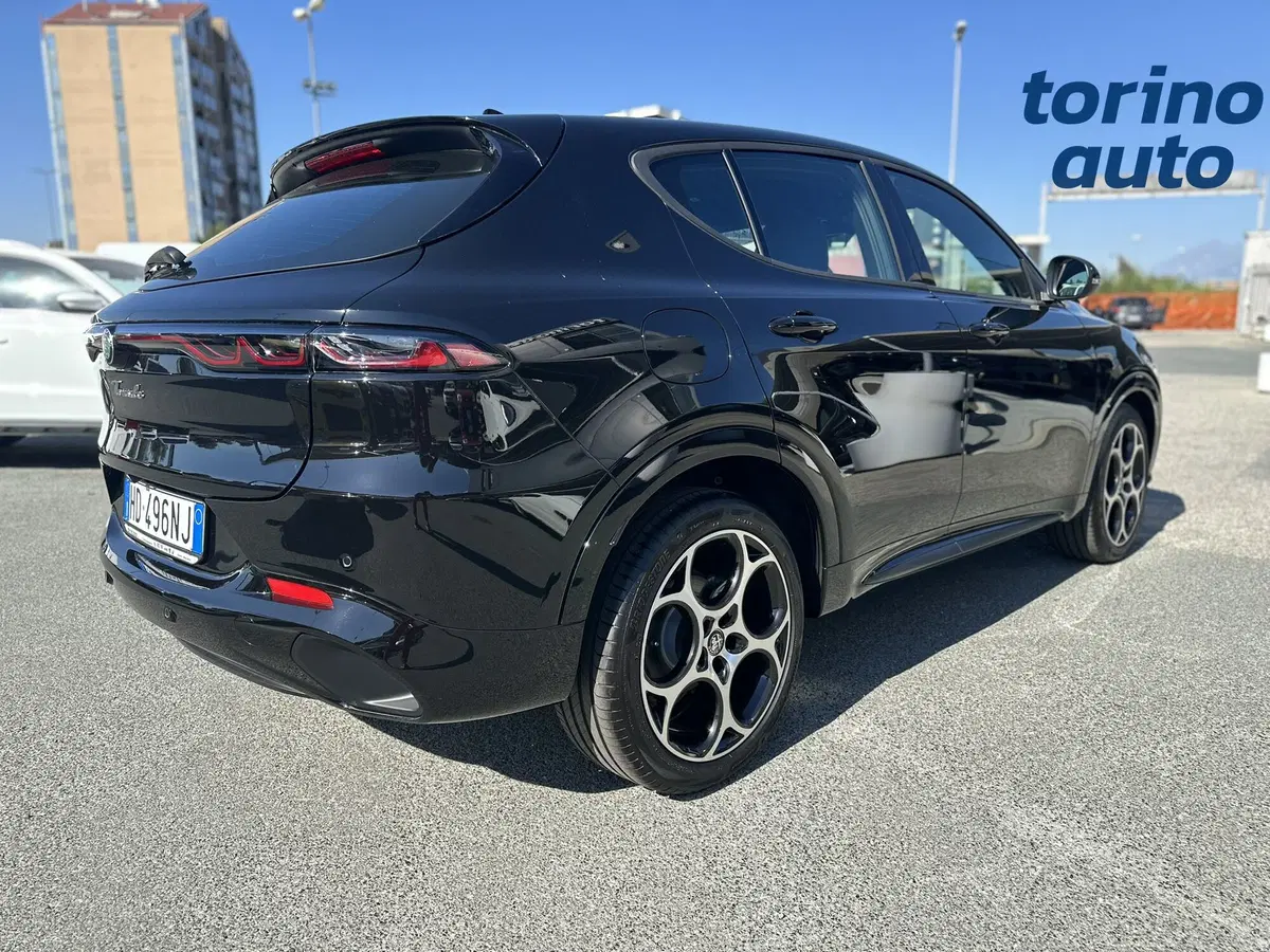Alfa Romeo Tonale nuova a Torino (7)