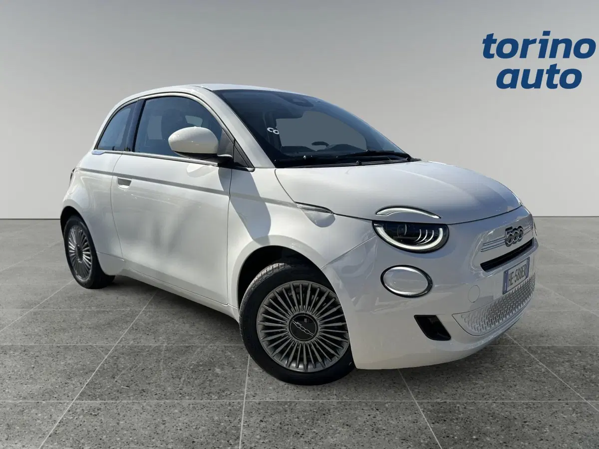 Fiat 500 nuova a Torino