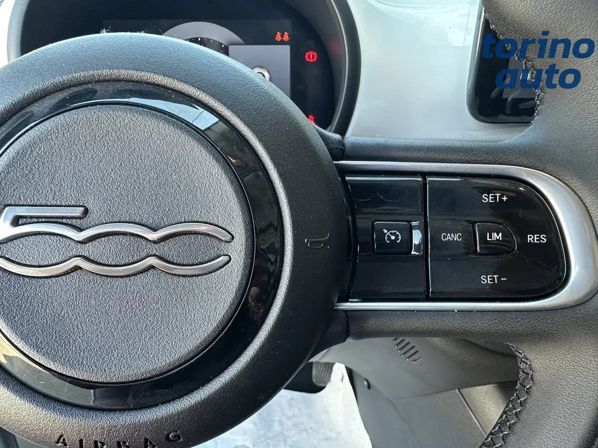 Fiat 500 nuova a Torino (13)