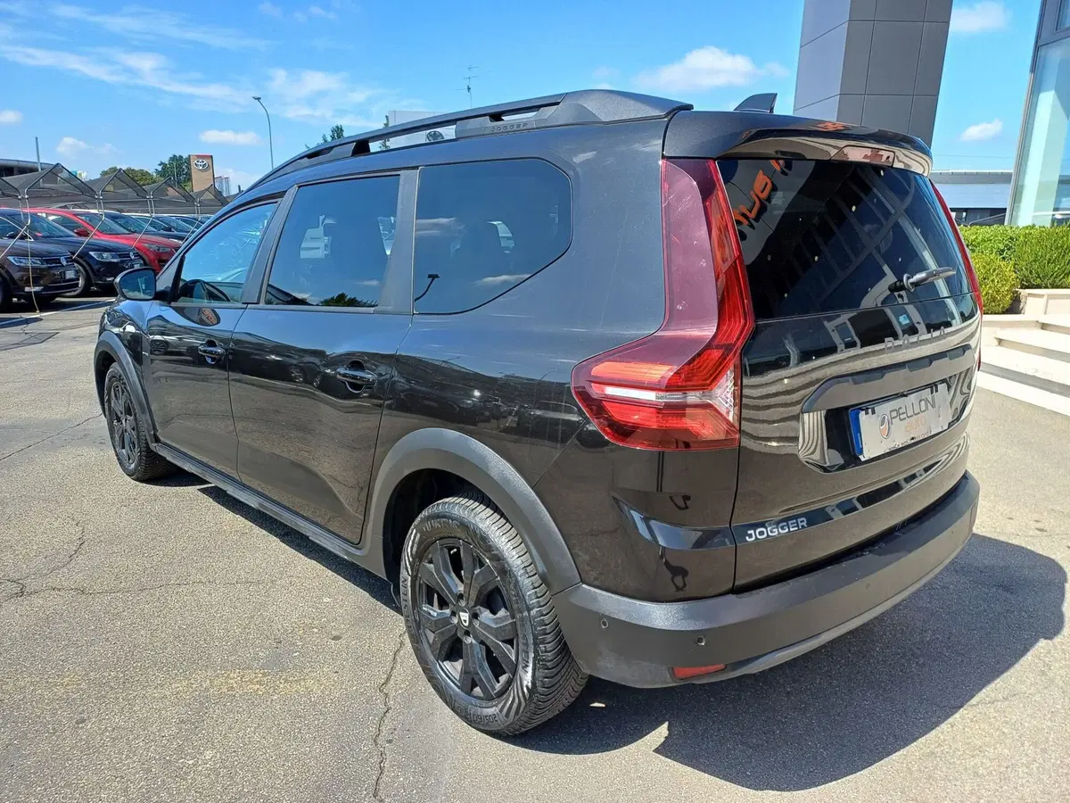 Dacia Jogger usata a Modena (8)