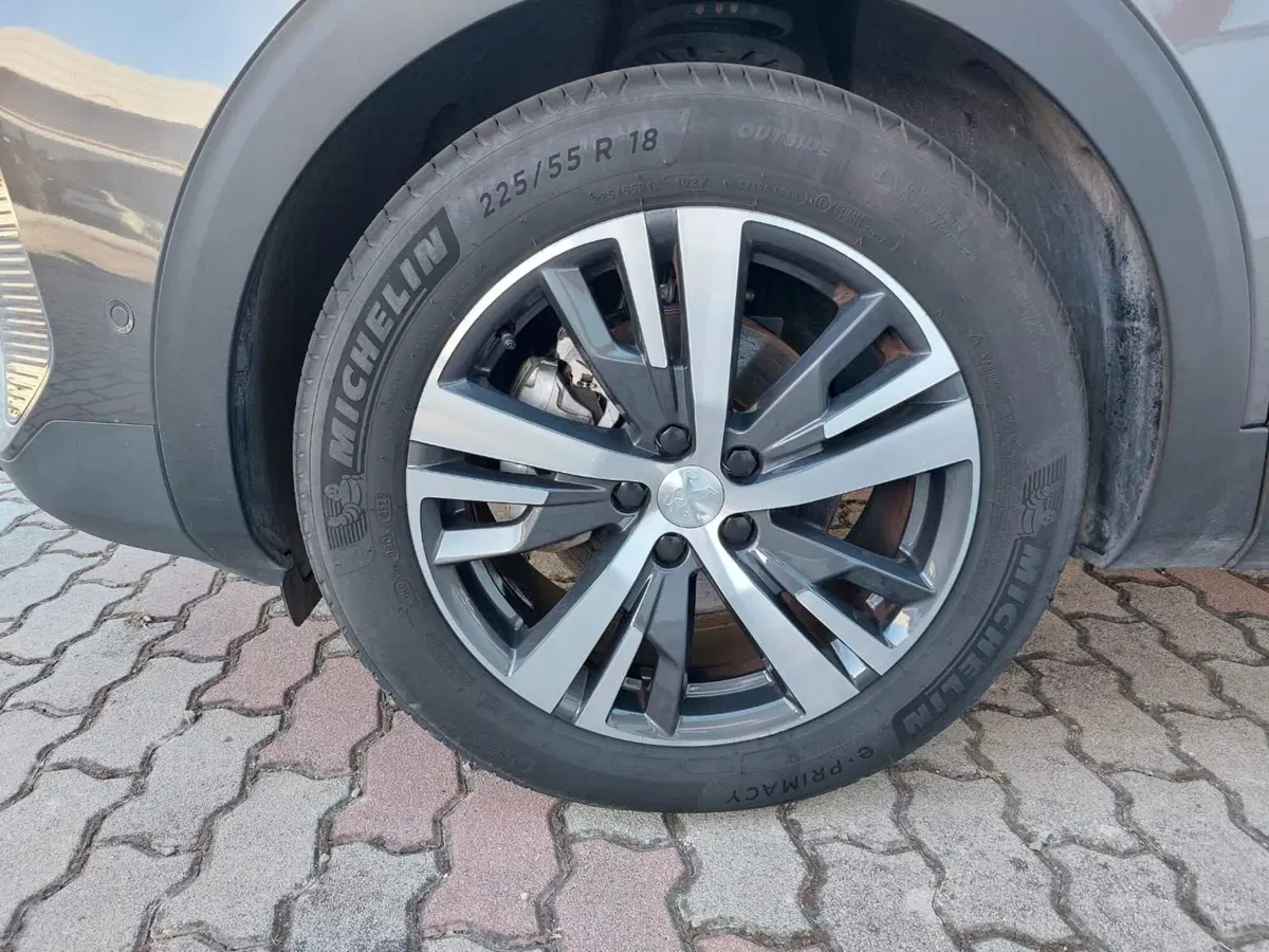 Peugeot 3008 usata a Pavia (14)