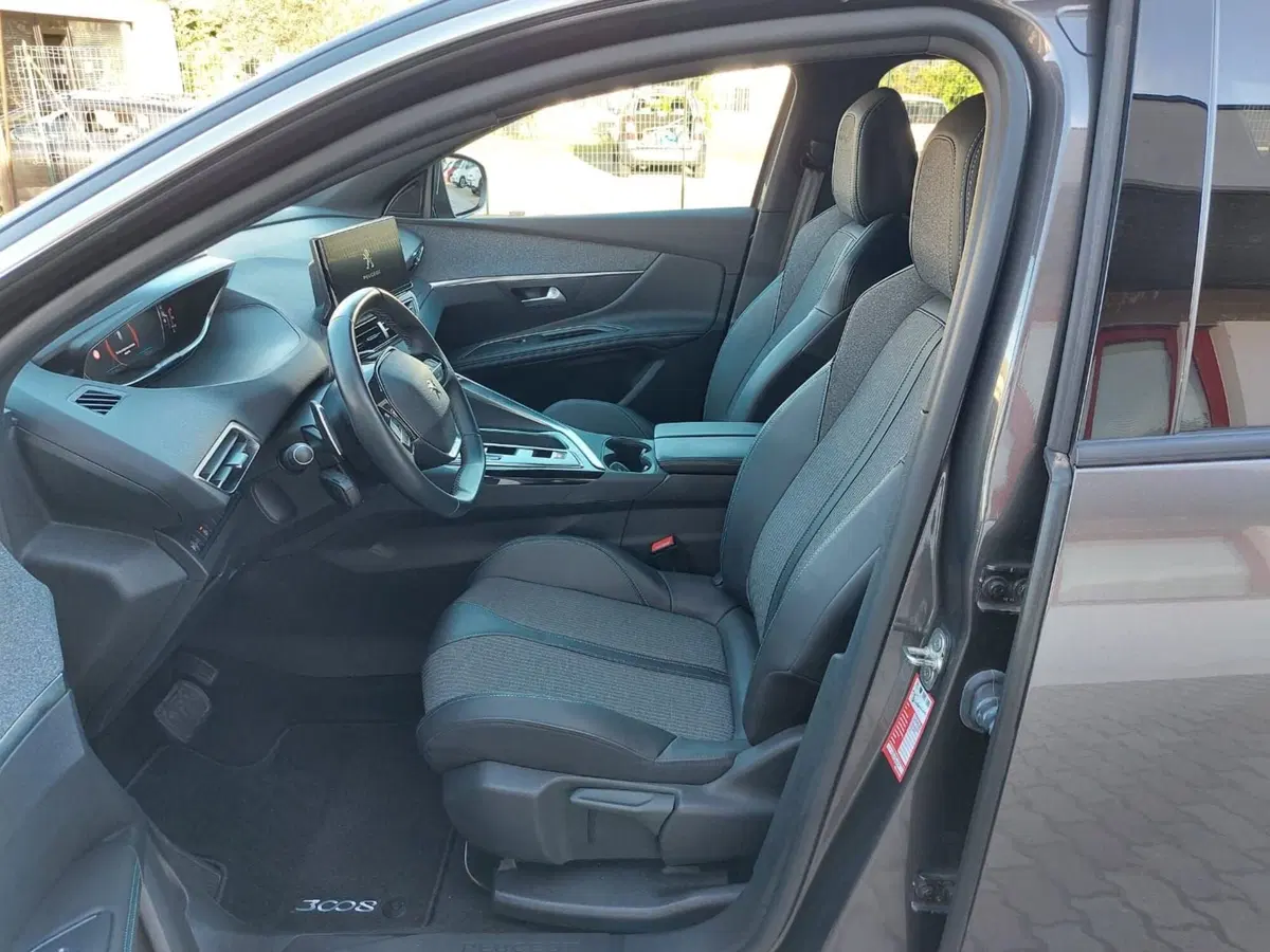 Peugeot 3008 usata a Pavia (3)