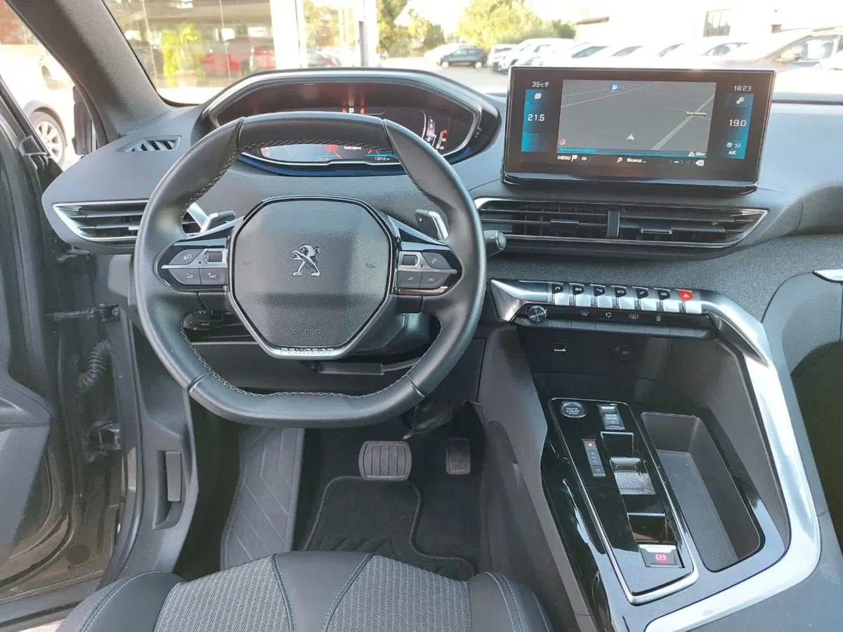 Peugeot 3008 usata a Pavia (6)