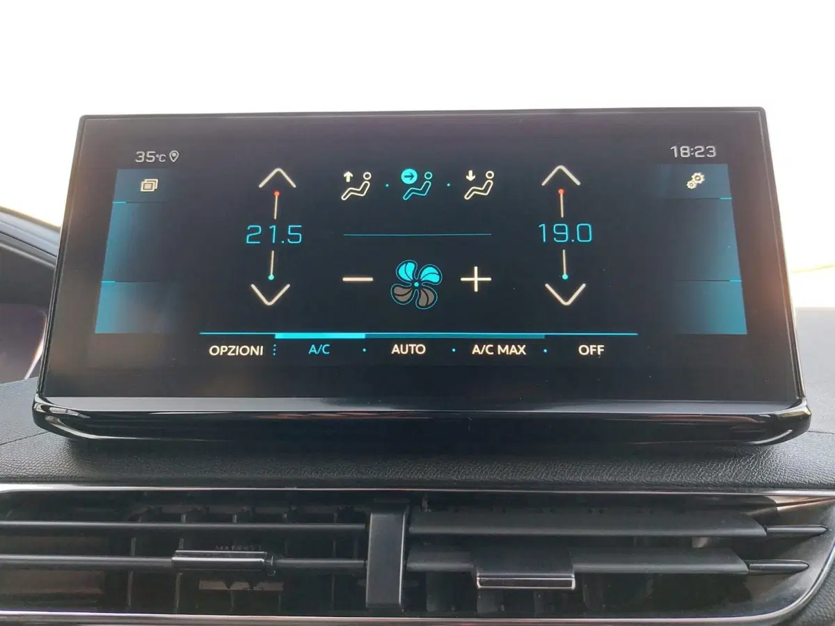 Peugeot 3008 usata a Pavia (7)