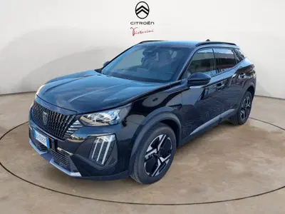 Peugeot 2008 1.2 puretech Allure s&amp;s 100cv del 2025 usata a Voghera