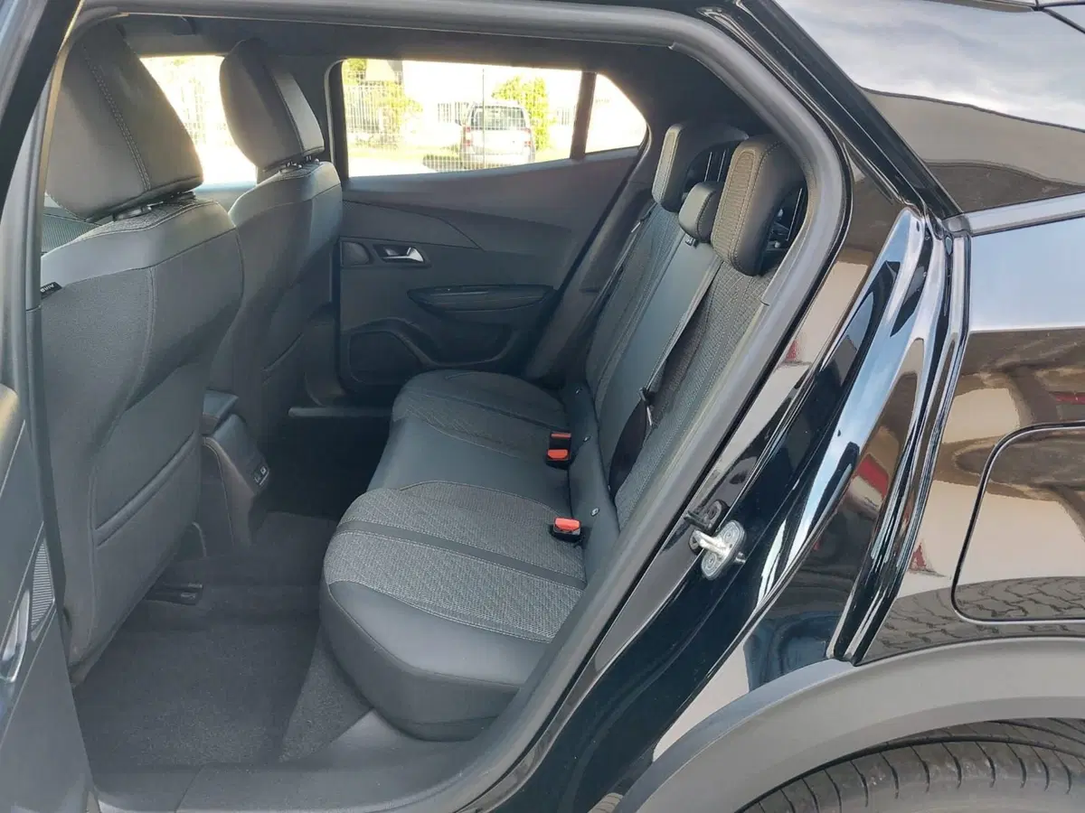 Peugeot 2008 usata a Pavia (4)