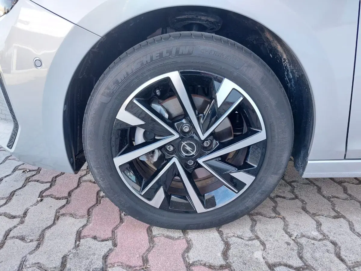 Opel Corsa usata a Pavia (14)