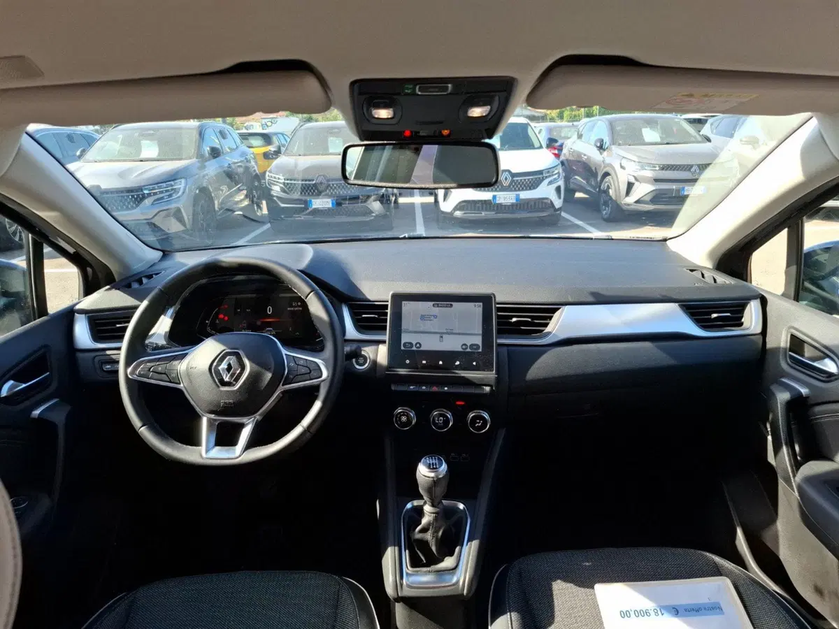 Renault Captur usata a Latina (12)