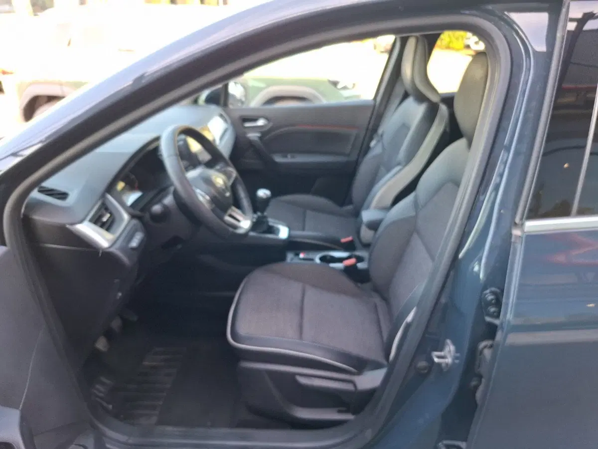 Renault Captur usata a Latina (18)