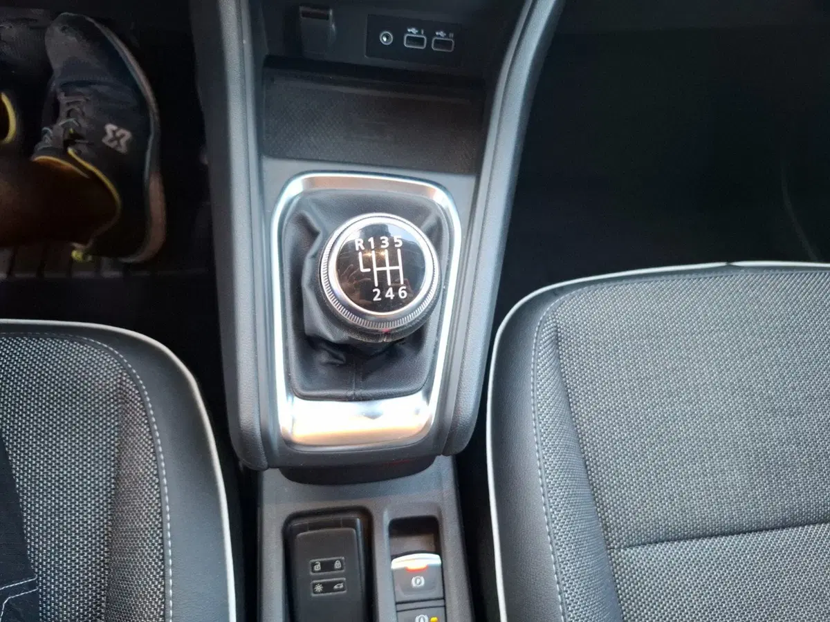 Renault Captur usata a Latina (19)