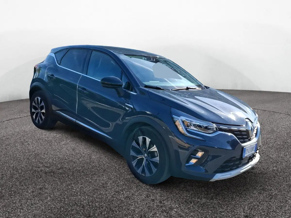 Renault Captur usata a Latina (2)