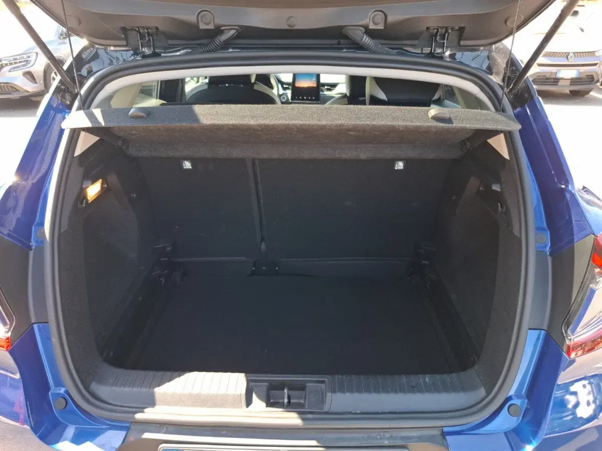 Renault Captur usata a Latina (10)