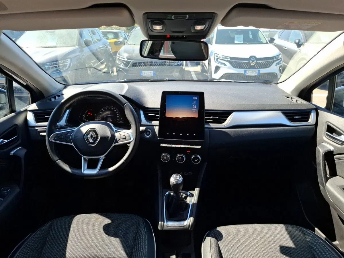 Renault Captur usata a Latina (12)