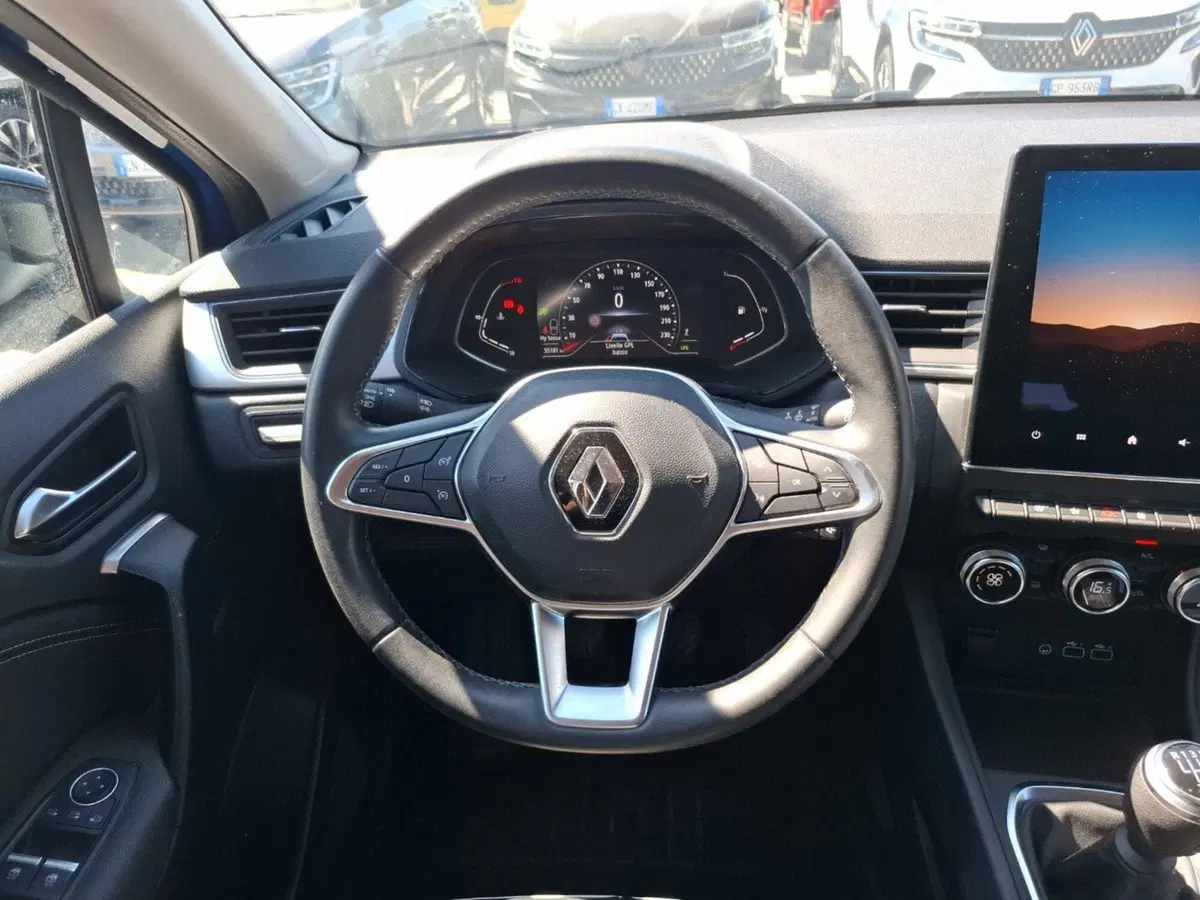 Renault Captur usata a Latina (13)