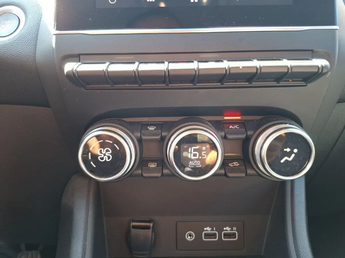 Renault Captur usata a Latina (16)