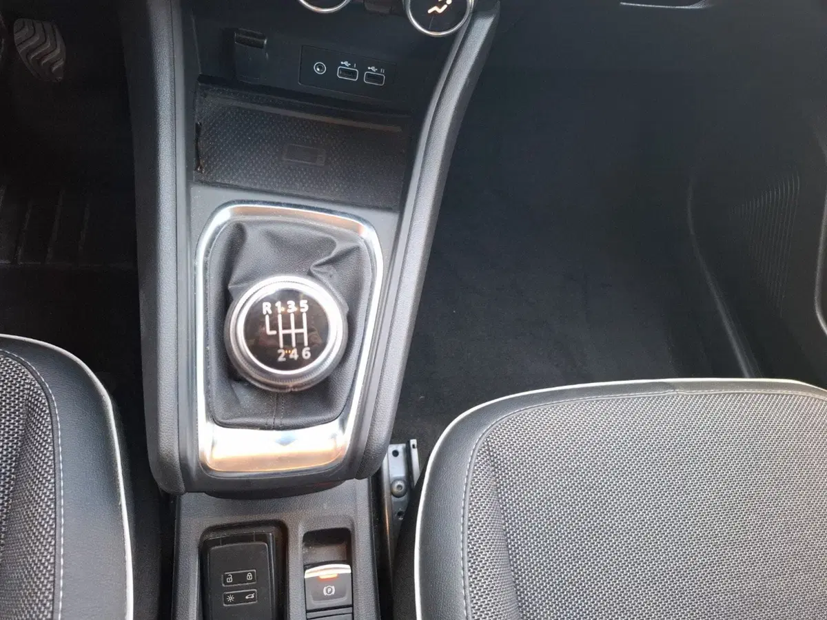 Renault Captur usata a Latina (19)