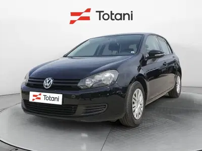 Volkswagen Golf 1.6 TDI DPF 5p. Comfortline del 2012 usata a L'Aquila