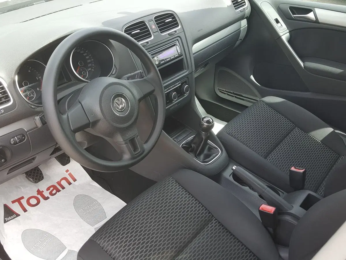 Volkswagen Golf usata a L'Aquila (11)