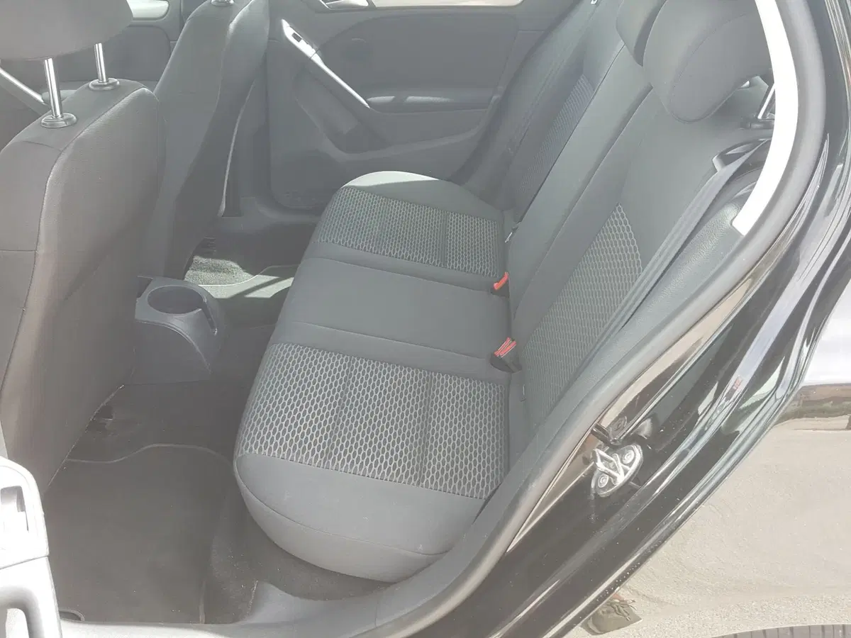 Volkswagen Golf usata a L'Aquila (13)