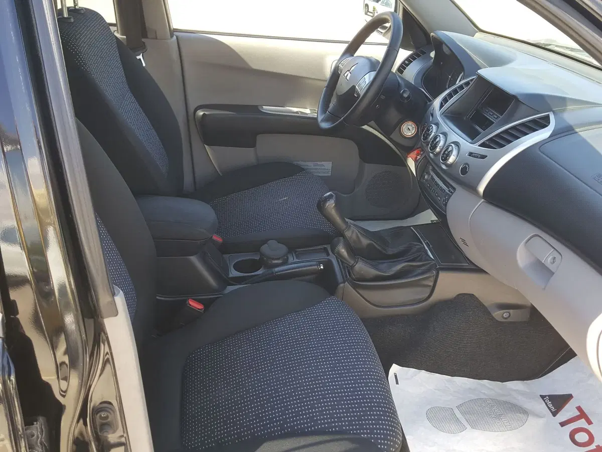 Mitsubishi L200 usata a L'Aquila (20)