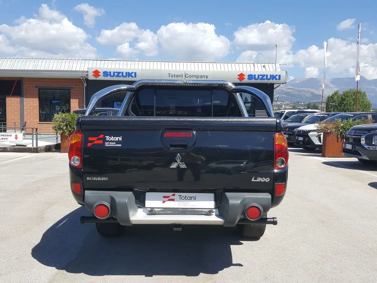 Mitsubishi L200 usata a L'Aquila (6)