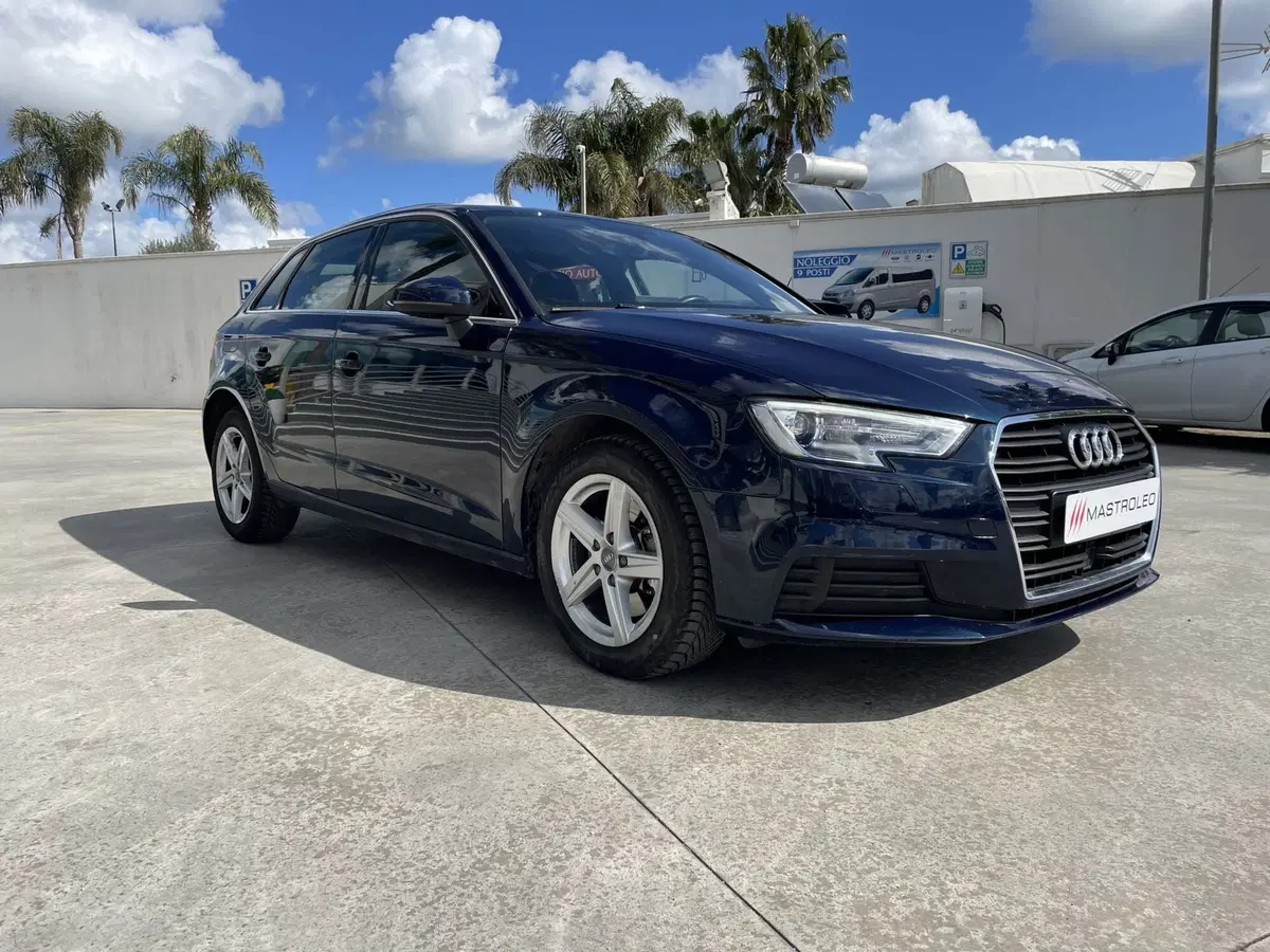 Audi A3 Sportback usata a Lecce (7)