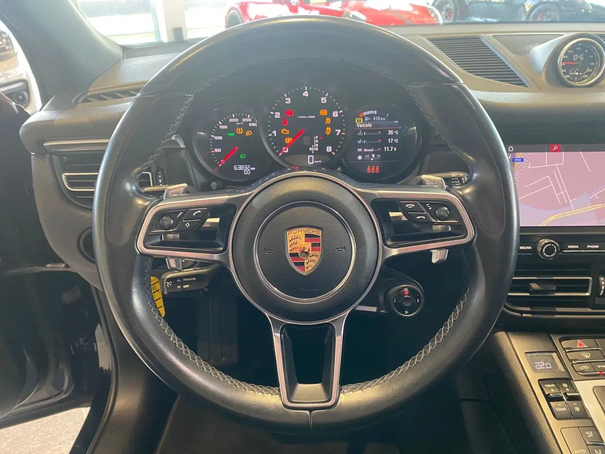 Porsche Macan usata a Firenze (15)