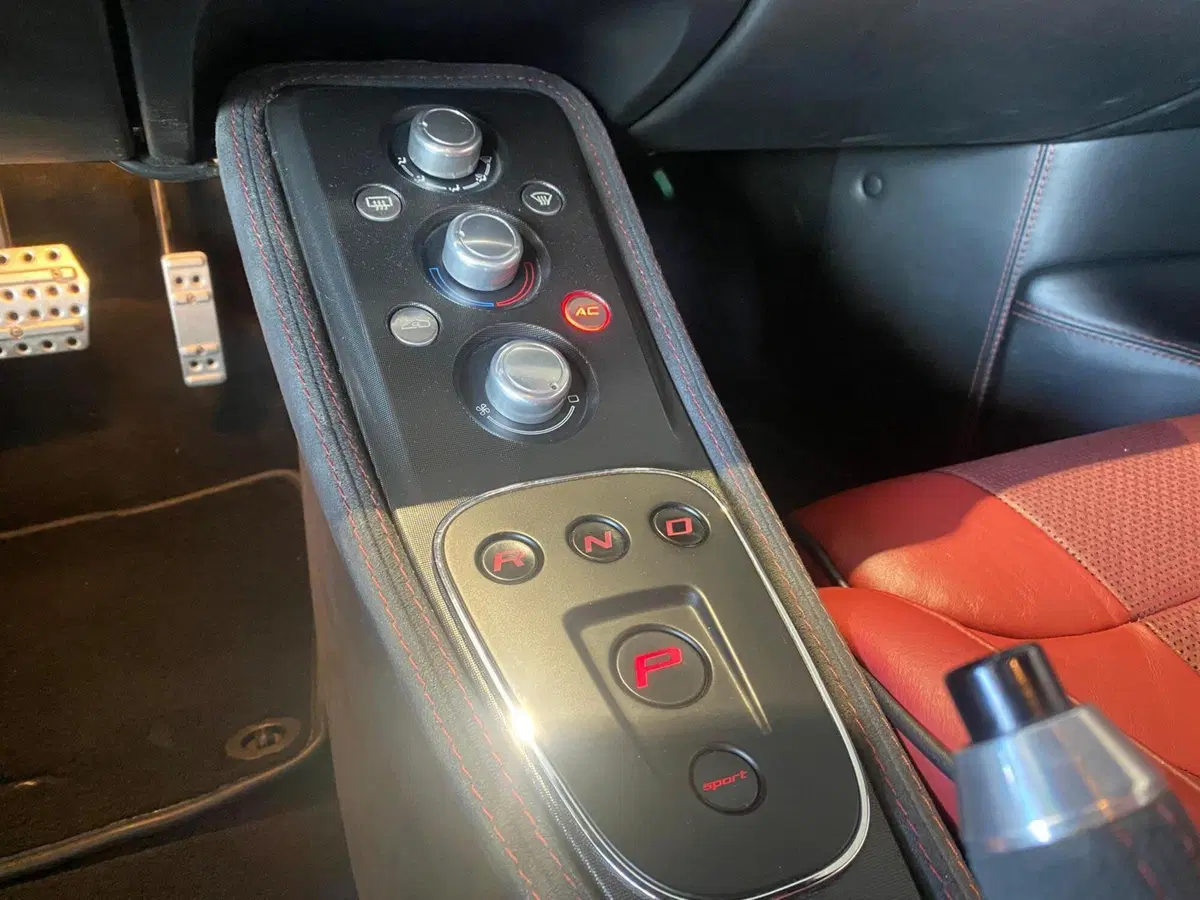 Lotus Evora usata a Firenze (18)