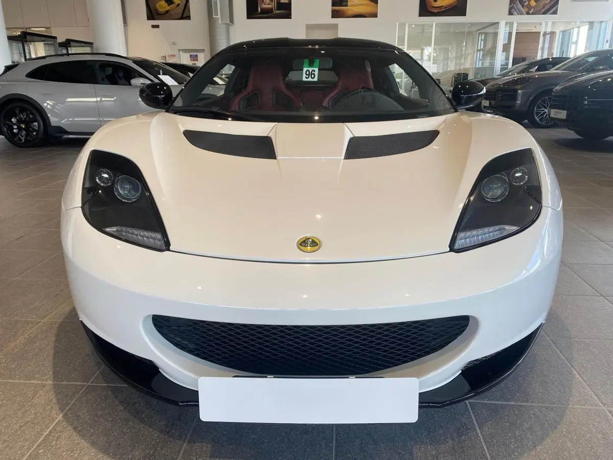 Lotus Evora usata a Firenze (2)