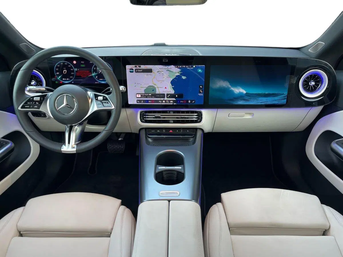 Mercedes-Benz CLA nuova a Napoli (11)