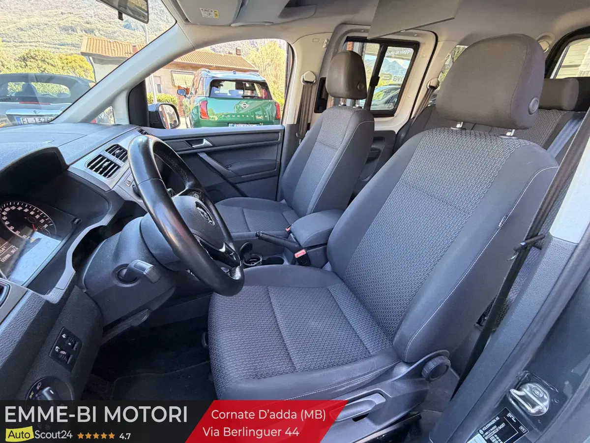 Volkswagen Caddy usata a Lecco (13)