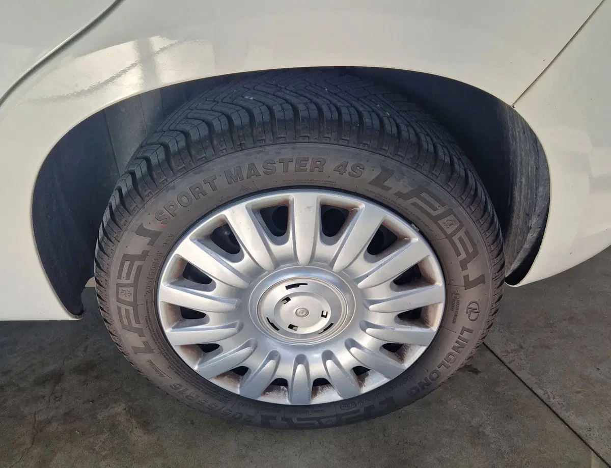 Fiat 500L usata a Terni (15)