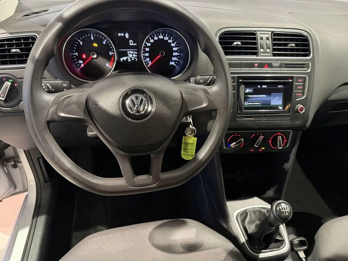 Volkswagen Polo usata a Genova (11)