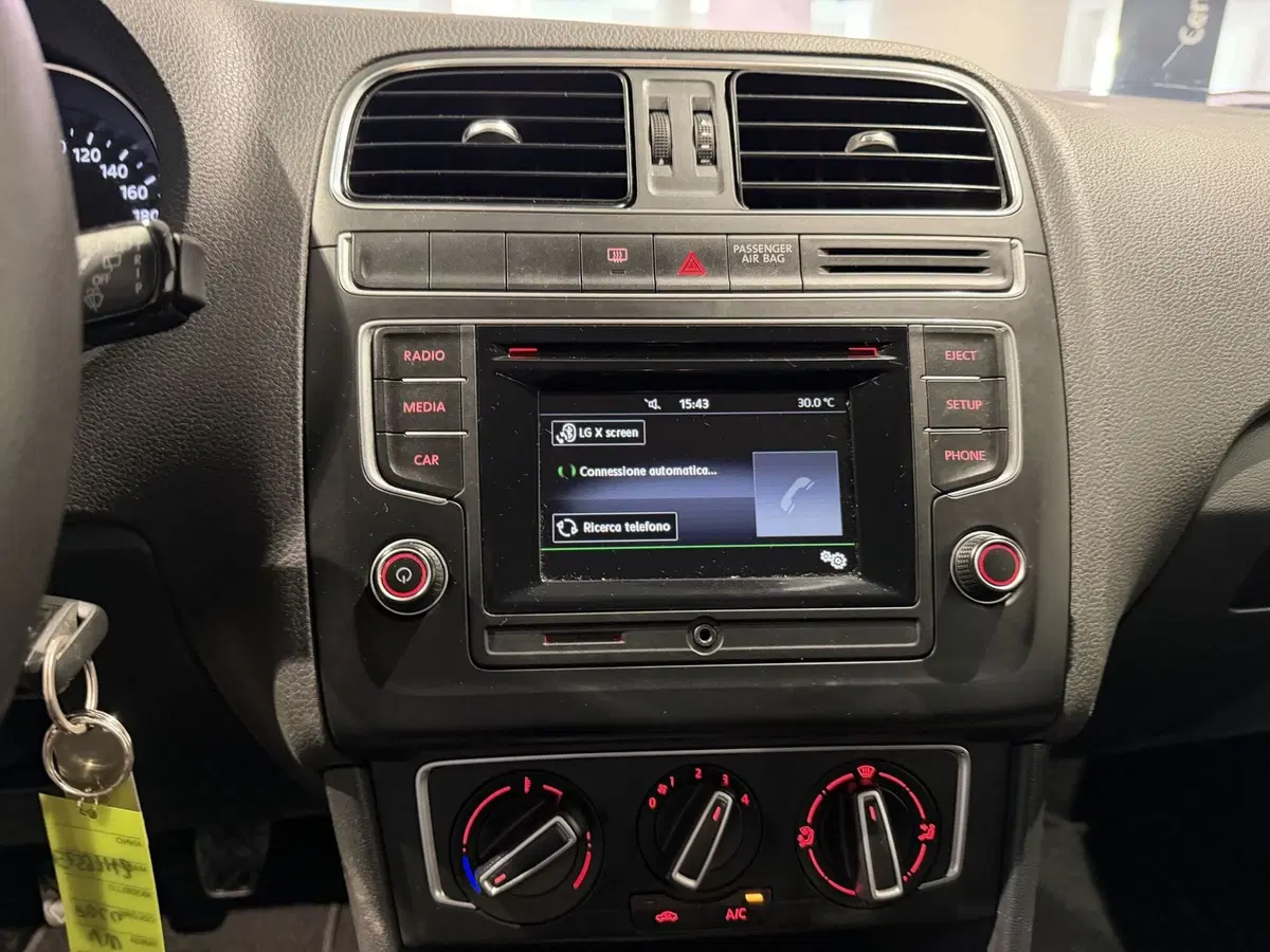 Volkswagen Polo usata a Genova (13)