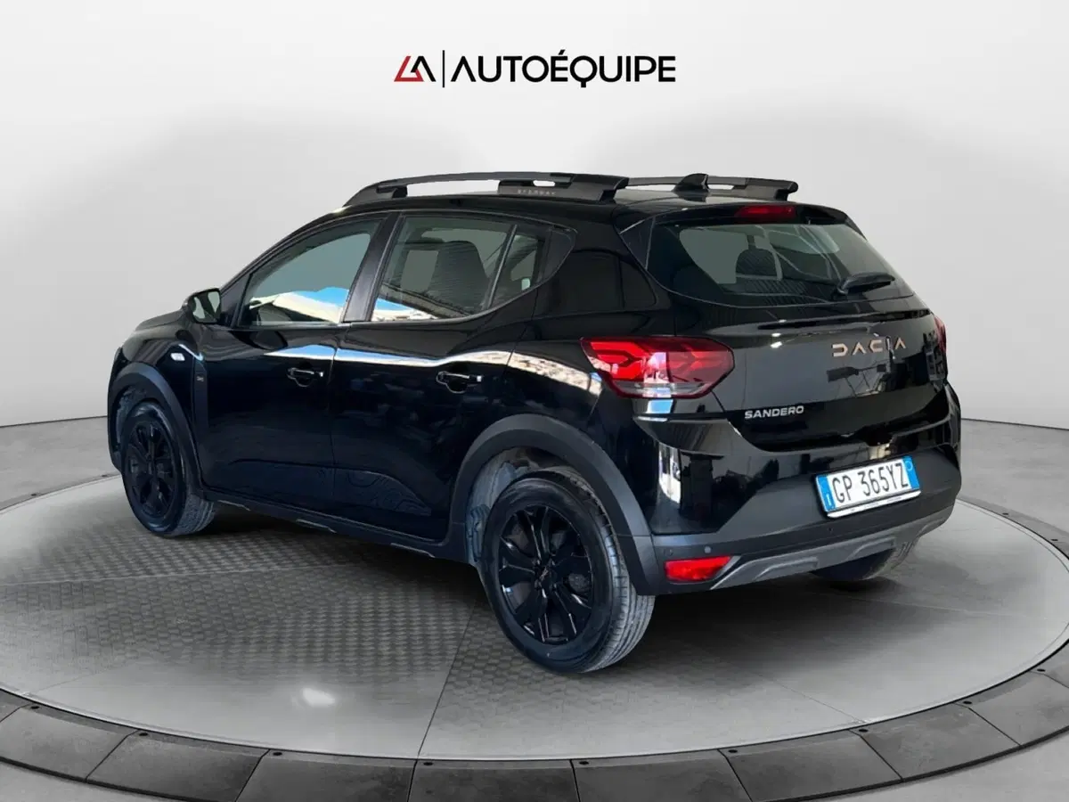 Dacia Sandero Stepway usata a Roma (3)